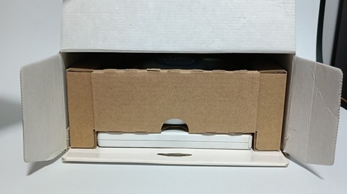 Mario Kart Wii with Steering Wheel in Box - Picture 5 of 11