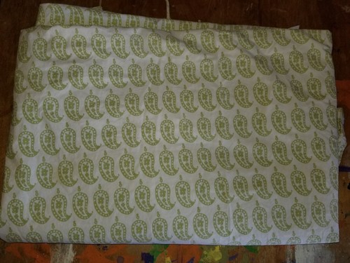 Pottery Barn Kids "Green Paisley" Twin Flat Sheet - Picture 2 of 4
