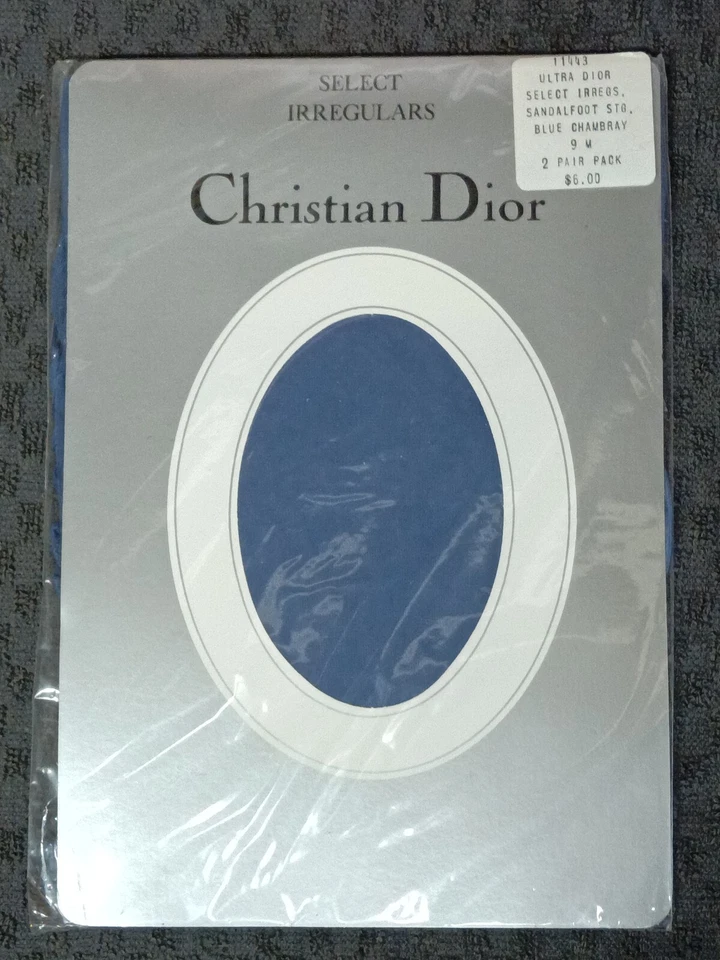 Pacote com 2 pares de meias de náilon Christian Dior tamanho 8,5 P - 11 T novas vintage antigas - Imagem 3 de 4