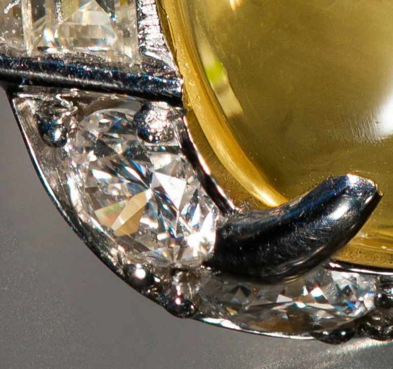 Cabochon 23.66CT Yellow Sapphire & White CZ 1.80CT Wedding Ring In 925 Silver - Image 2 of 4