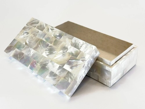 Luxury White Mother of Pearl Inlay Jewelry Box| Elegant Storage & Organizer - Picture 5 of 5
