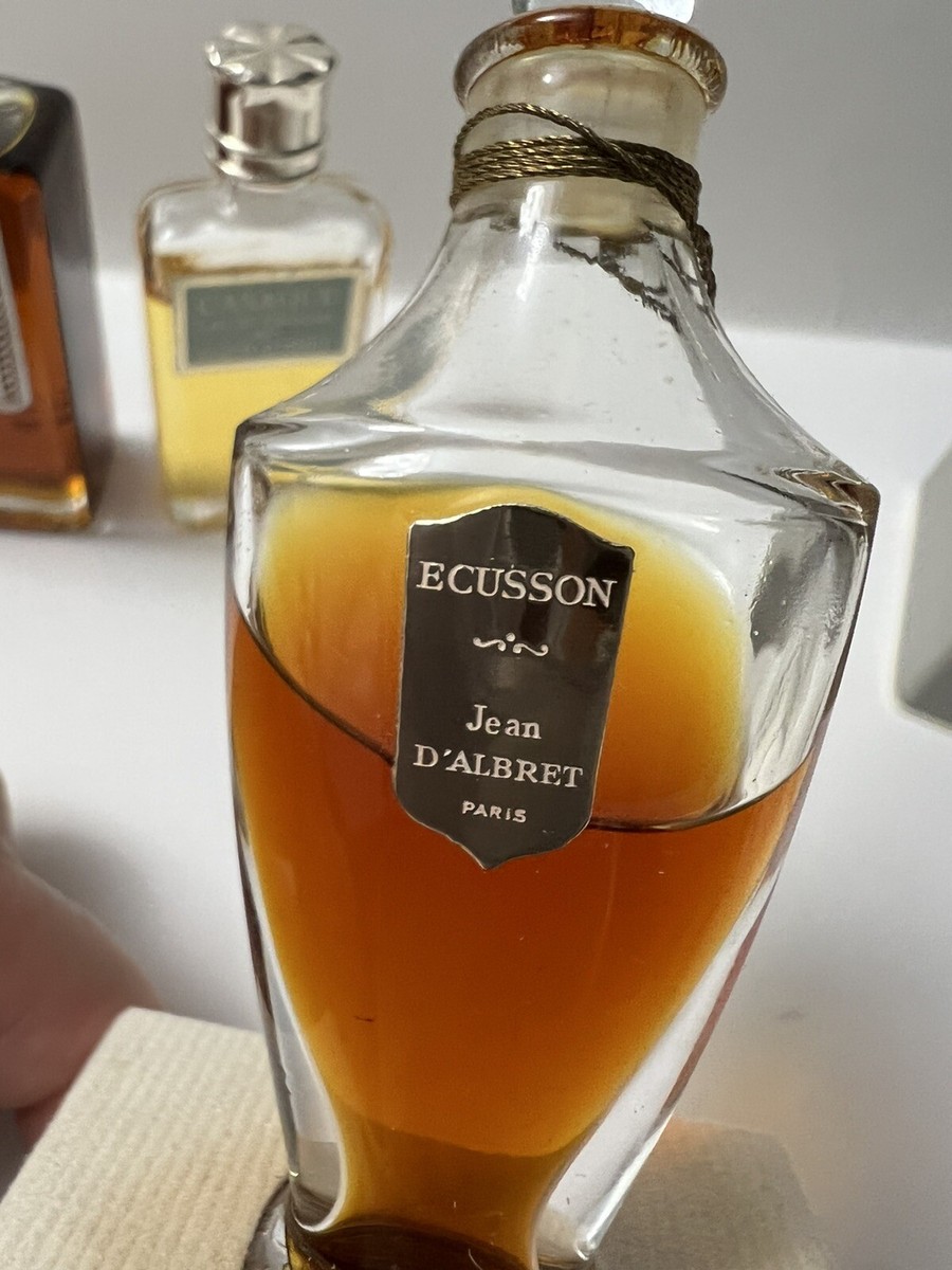 Jean D'Albret Ecusson Bath Oil & Casaque Eau De Cologne Original