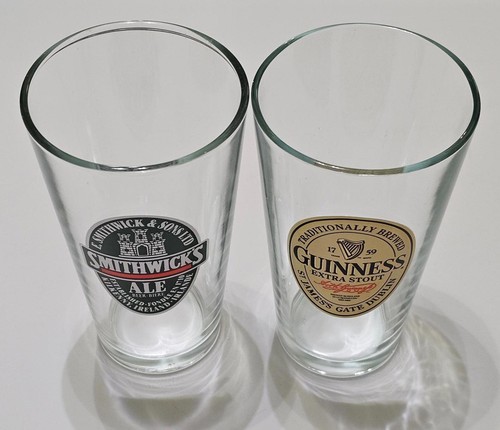 Guinness Extra Stout and Smithwick's Ale Lot of 2 Pint Beer Glasses | eBay