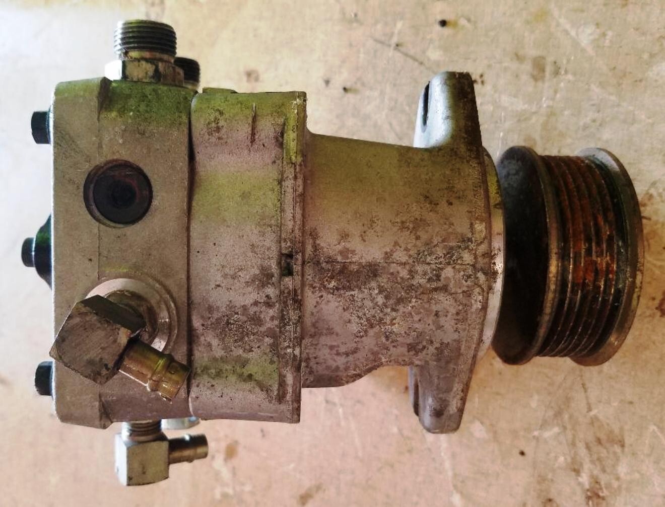 John Deere 757 ZTrac Hydrostatic Pump Excellent Condition Free