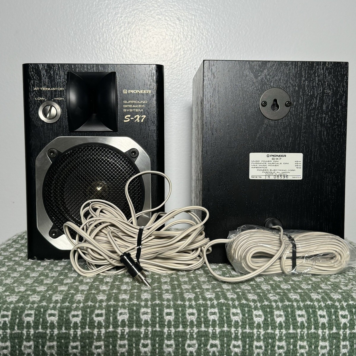 s-l1200.jpg s-l1200.jpg