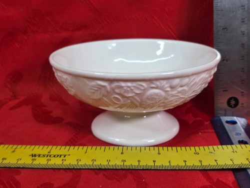 Mikasa English Countryside White Crudite Snack Bowl/Dip Or Sherbet 5"