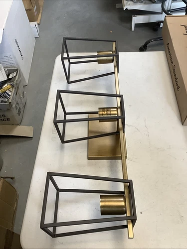 Hinkley Three Lamp Lighting Fixture. Heritage Brass. 5163HB n10 - Picture 1 of 6