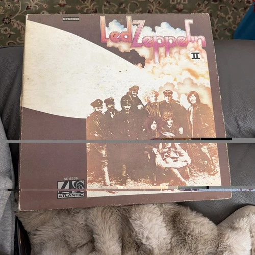 Vintage Led Zeppelin Vinyl LP-Led Zeppelin II Record Album 1970s Gatefold SD8236