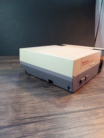 Paquete Consola Nintendo NES - 4 Juegos - Mario 1, 2, 3, Tetris - LIMPIA Y PROBADA