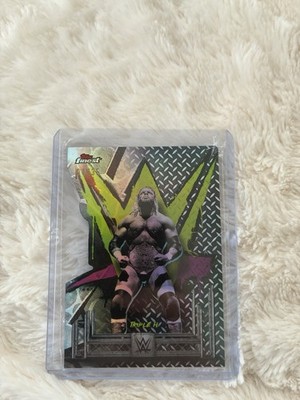 2025 Topps Finest WWE Triple H Uncommon Die-Cut Refractor parallel 01/35 #121