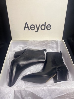 Aeyde NEW size US 6 Italian made Belinda Calf black leather ankle boots (EU 36) 