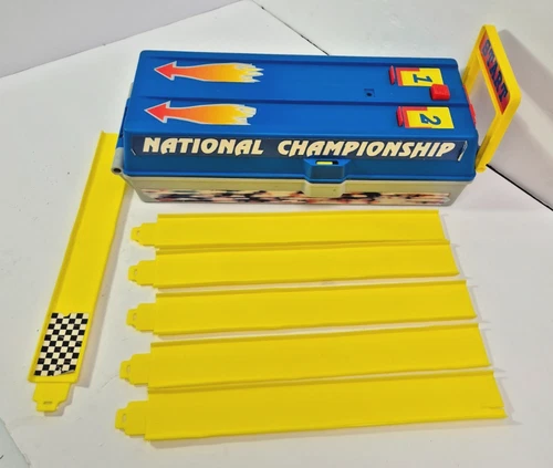 Vintage 1990 Hot Wheels National Championship Track With Case 6 Yellow Tracks