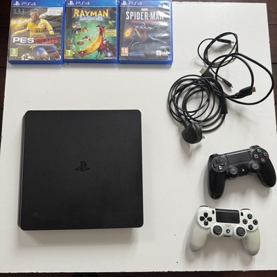 Sony PlayStation 4 PS 4 Slim Schwarz 500GB Bundle. 2 Controller, 3 Spiele, Kabel