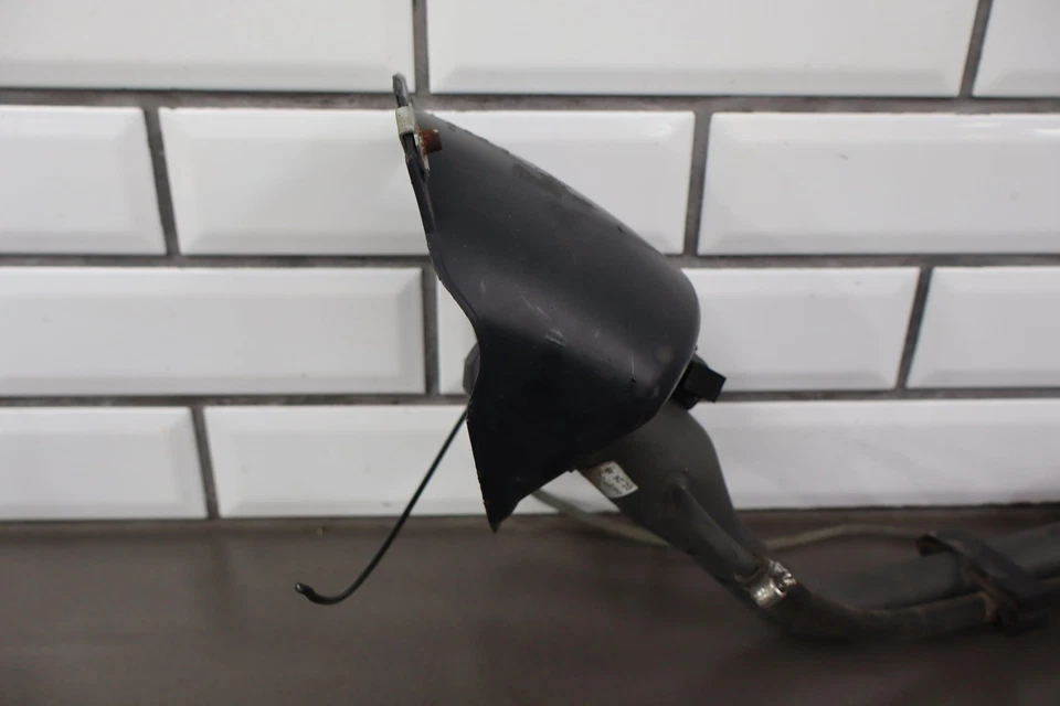 99-04 Chevy Silverado 2500HD gasolina combustible llenado cuello OEM Southern Foto 2 de 4