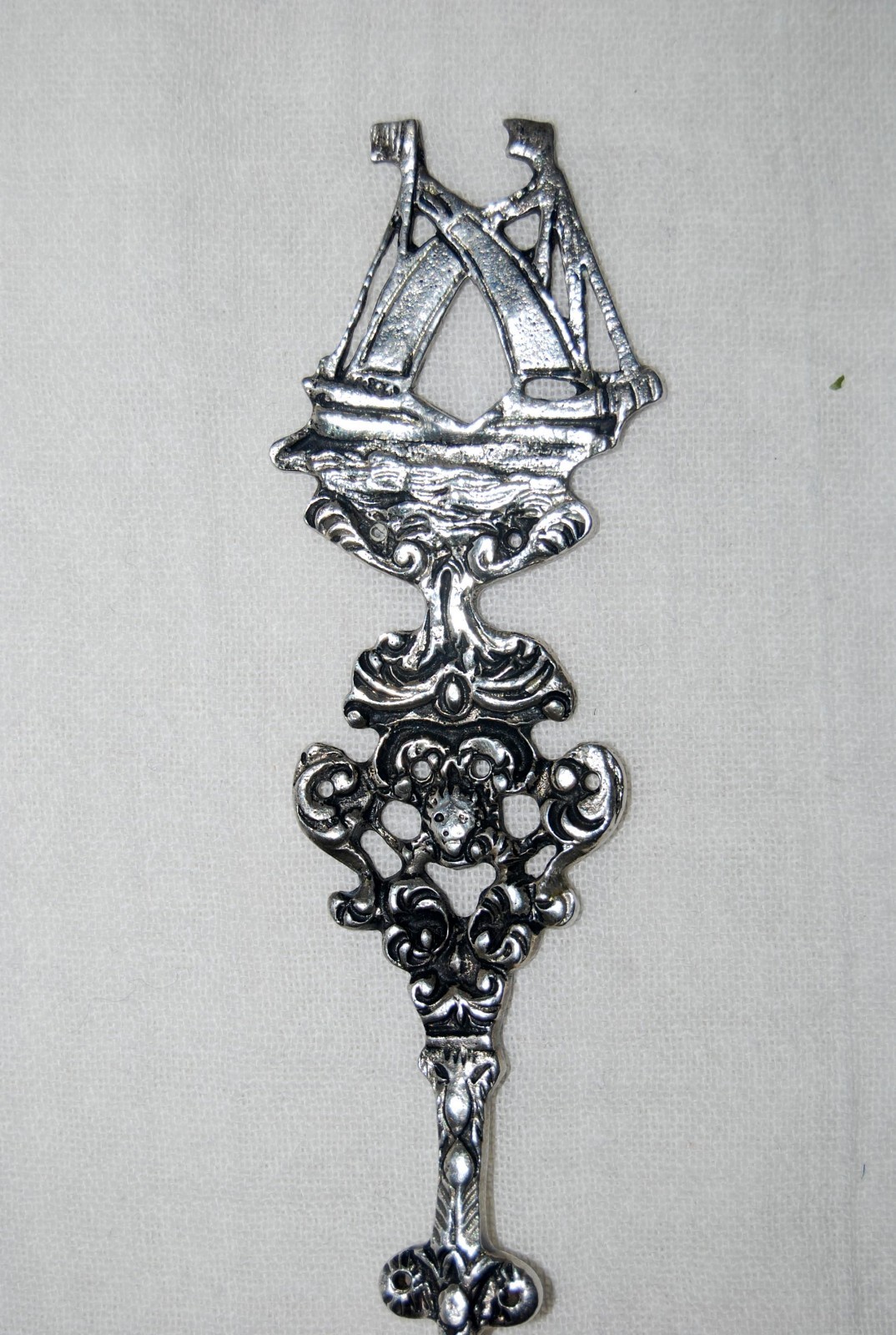 Picture 6 of 12