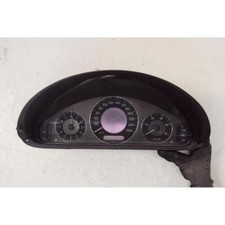 Compteur Mercedes 209