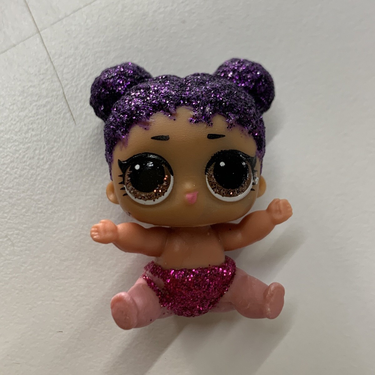 LOL Surprise Doll Purple Queen Lil Sister Glitter Figure MGA  Entertainment
