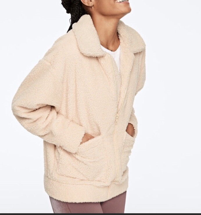 VS PINK Sherpa Teddy Jacket XS Sold Out!
