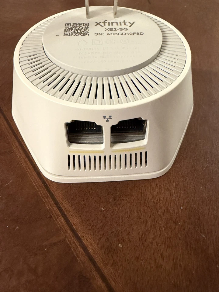 Xfinity Comcast xFi Pod 2nd Gen Model XE2-SG WiFi Network Extender *Red Dot* - Image 3 of 4
