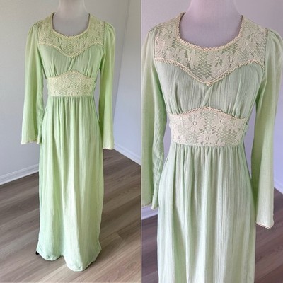 slim fit dress slacks Green 1940s Sweetheart Ditsy Floral Dress main image 0