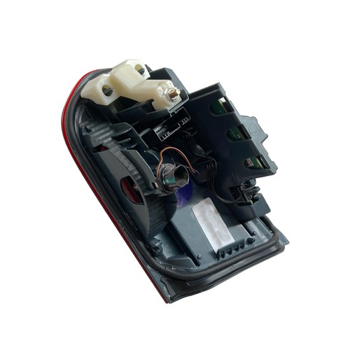 LED Stop Rücklicht hinten links ohne Birne passt für 3' F30 F31 F80 M3 LCI 14-18 - Bild 2 von 8