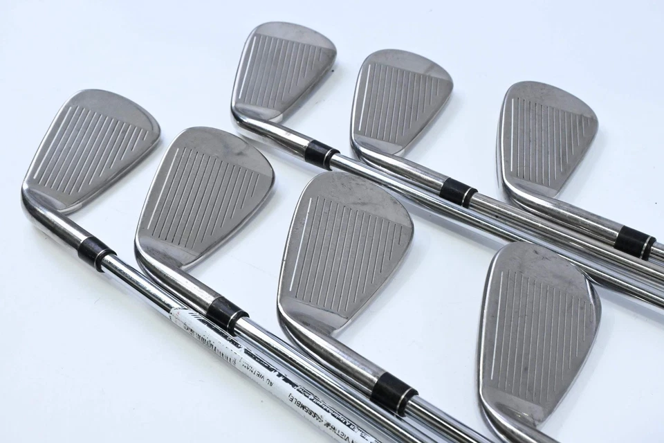 Taylormade M2 2019 Eisen / 4-PW / Regular Flex Taylormade Reax Stahl 88 Schäfte - Bild 3 von 4