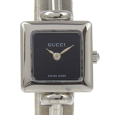 GUCCI レディース腕時計 1900L GUCCI 1900L Case Size 26mm x 20mm Band Size 16.5cm Ladies