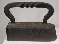 Antique Primitive Sad Iron Tailor's Cast Iron #12 Makers Mark Illegible Unknown