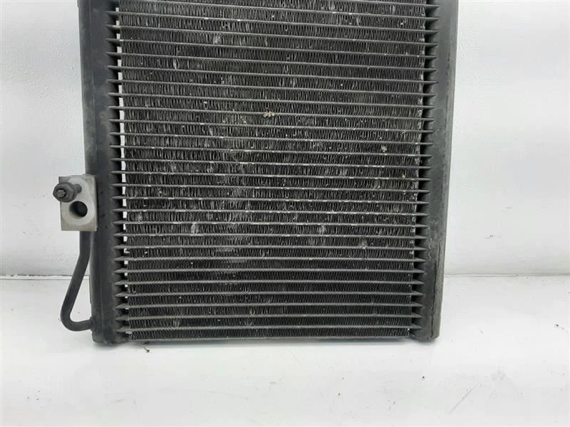 AC Condenser 03-09 Dodge Ram 2500 05072993AB - Image 3 of 4