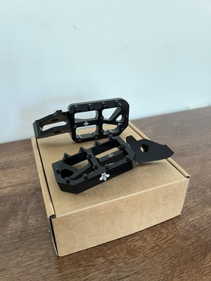 #ad Surron Ultra Bee Foot Pegs Black $89.00