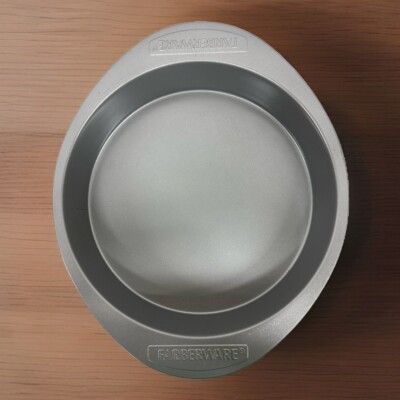 Farberware 9'' Round Pie/Cake Pan