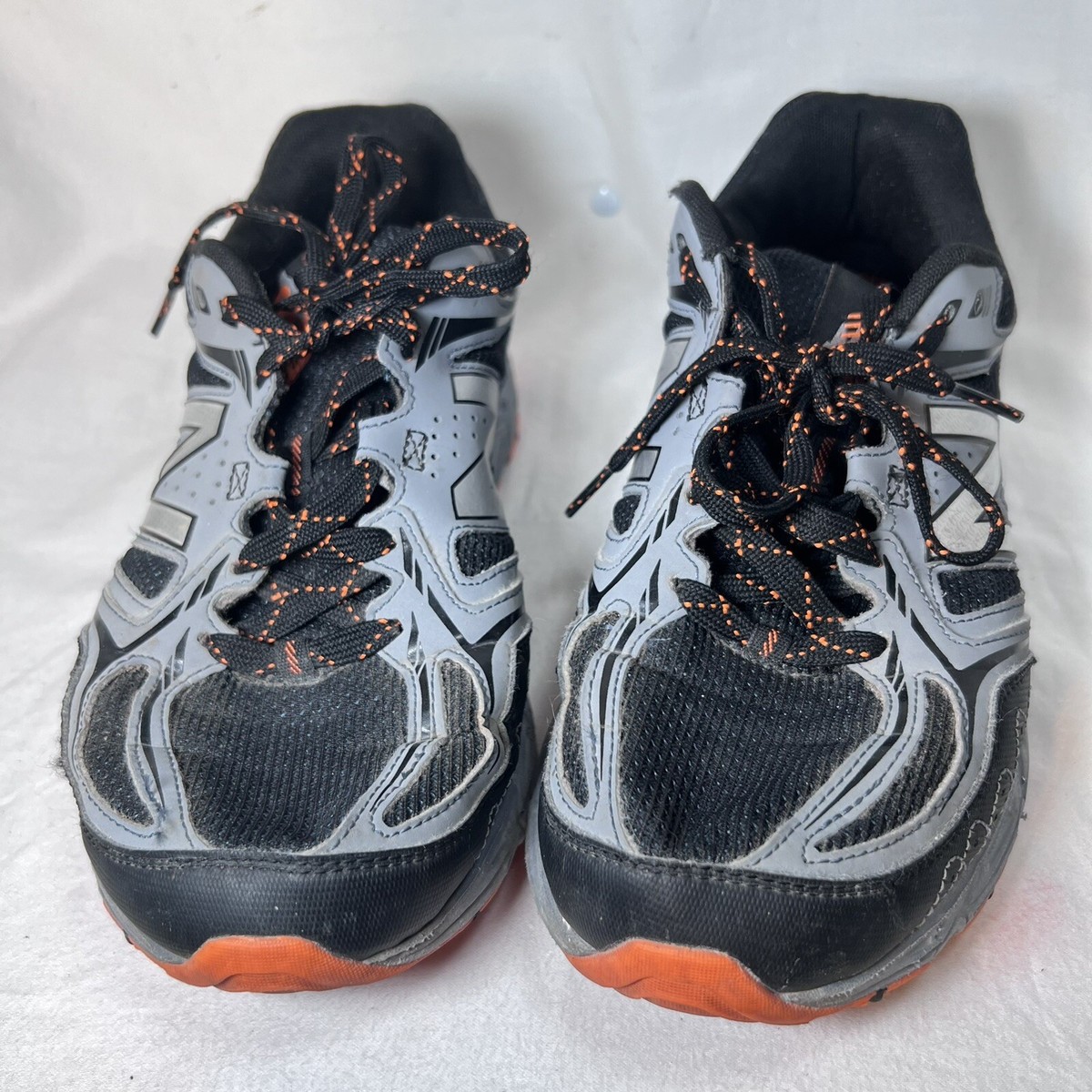 Pristine Mens New Balance 510 V3 All Terrain Shoes MT510LL3 Size 8