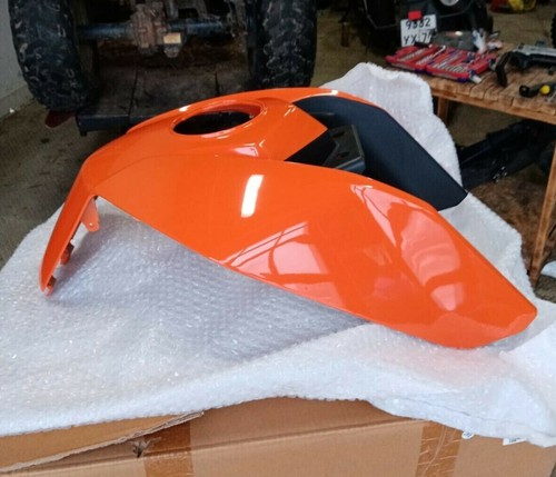 KTM Fuel Tank Cover Up White-Orange 200 