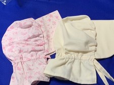 NEW 2 Kids PRAIRIE Bonnets Pink Floral Cream solid Made in USA