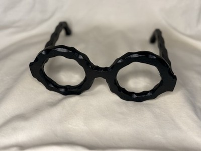 Black Hammered Iron Spectacles Paperweight 6 InchesX6 Inches
