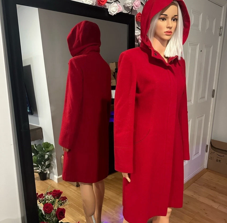 Women's Elegant Red Long Coat 80%wool Size S(small) - Image 2 of 4