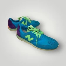 RARE NEW BALANCE RETRO CLASSIC US SIZE 5 ( USED )