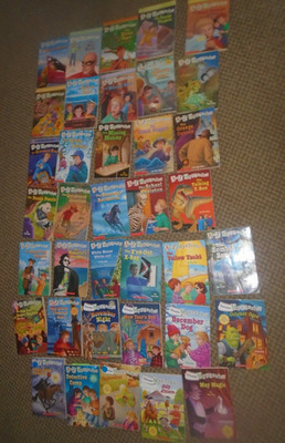 37 CALENDAR/A to Z MYSTERIES CHAPTER BOOKS/Sleepy Hollow/Detective Camp/