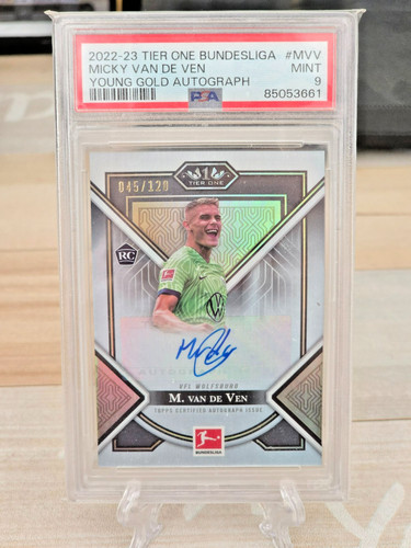 MICKY VAN DE VEN 2022-23 Topps Tier One Bundesliga Rookie Gold Auto RC /120 PSA9