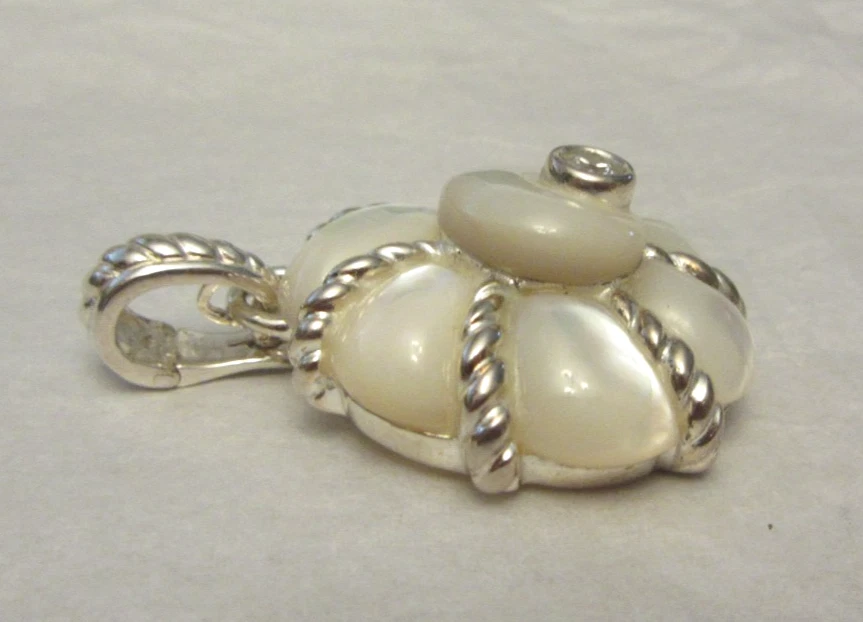 Colgante Madreperla Judith Ripka De Colección Plata de Ley en CAJA con Papeleo (I Foto 3 de 4