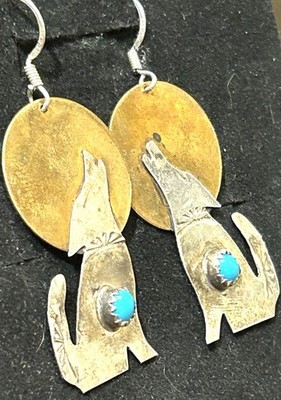 Vntg Southwestern Sterling Silver Howling Wolf Earrings With Turquoise Cabochon