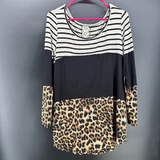Boutique Button Back Leopard Print Block Tunic Long Sleeve Size Small Oversized