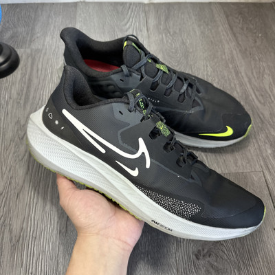 Mens Size 12 Nike Air Zoom Pegasus Shield Black Smoke Grey Sneakers DO7625 002