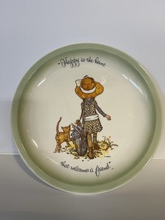 1972 Holly Hobbie Collector's Plate Happy is the Home 10 1/2"