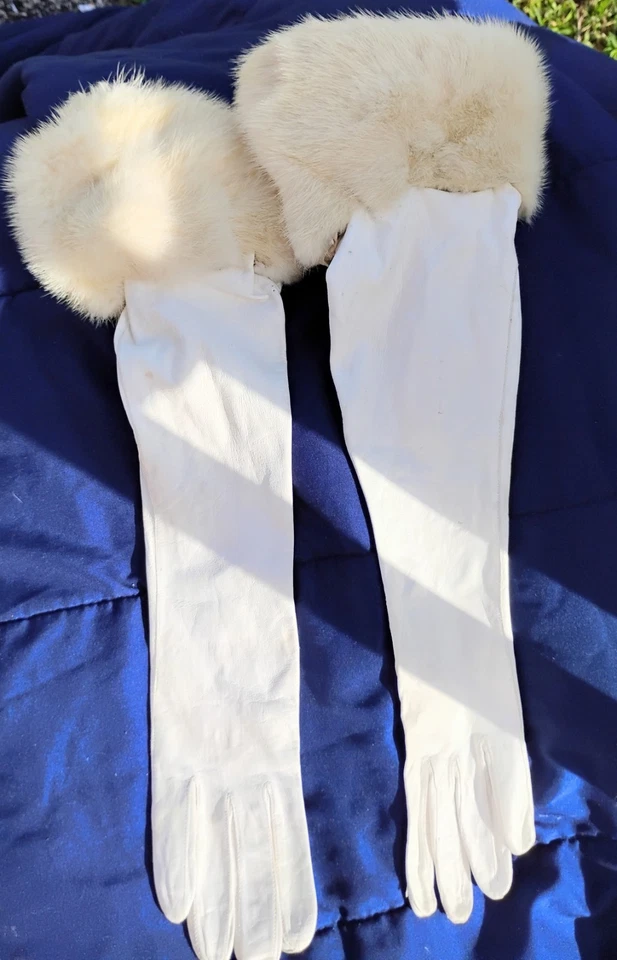 21 In Long White Kid Leather Gloves.5" White.Mink Cuff Wedding Mint  7.5 - Image 2 of 4