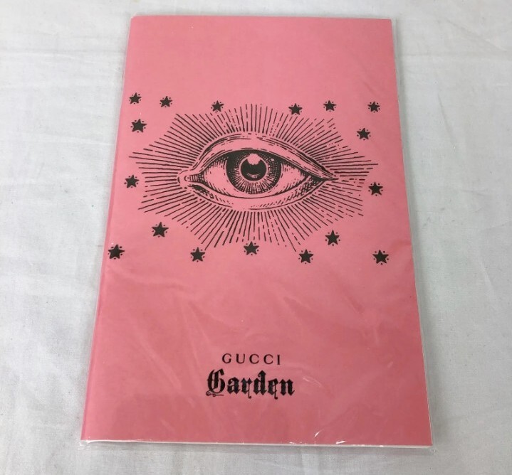 GUCCI GARDEN Tote Bag Notebook + EMPOWERING DREAM-MAKERS Strap
