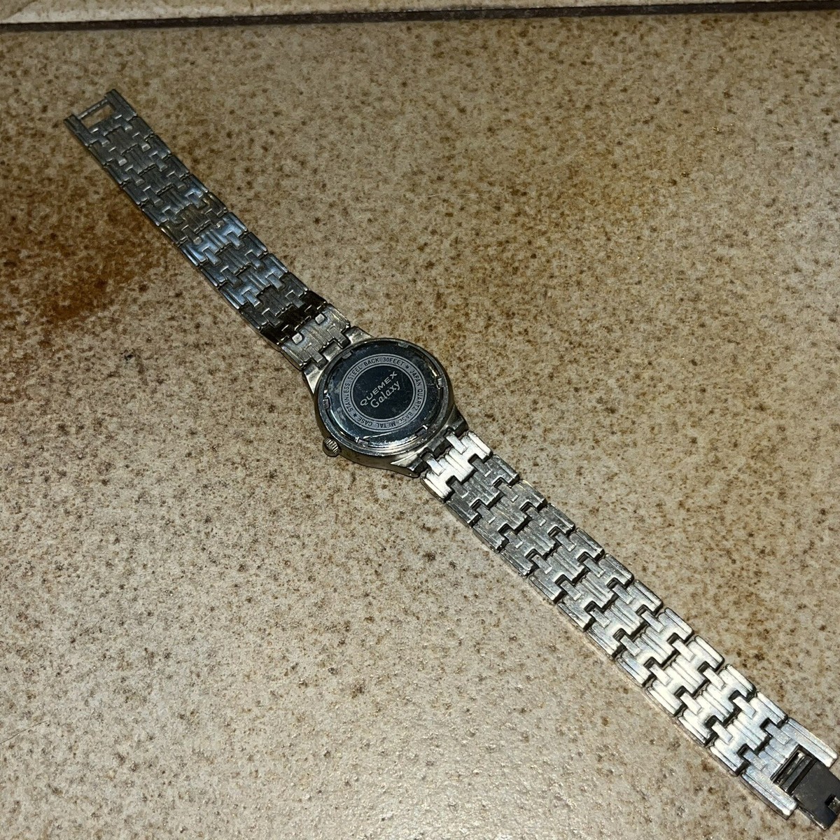 Quemex Galaxy Quartz Watch 25mm Ladies WR 30ft Japan 