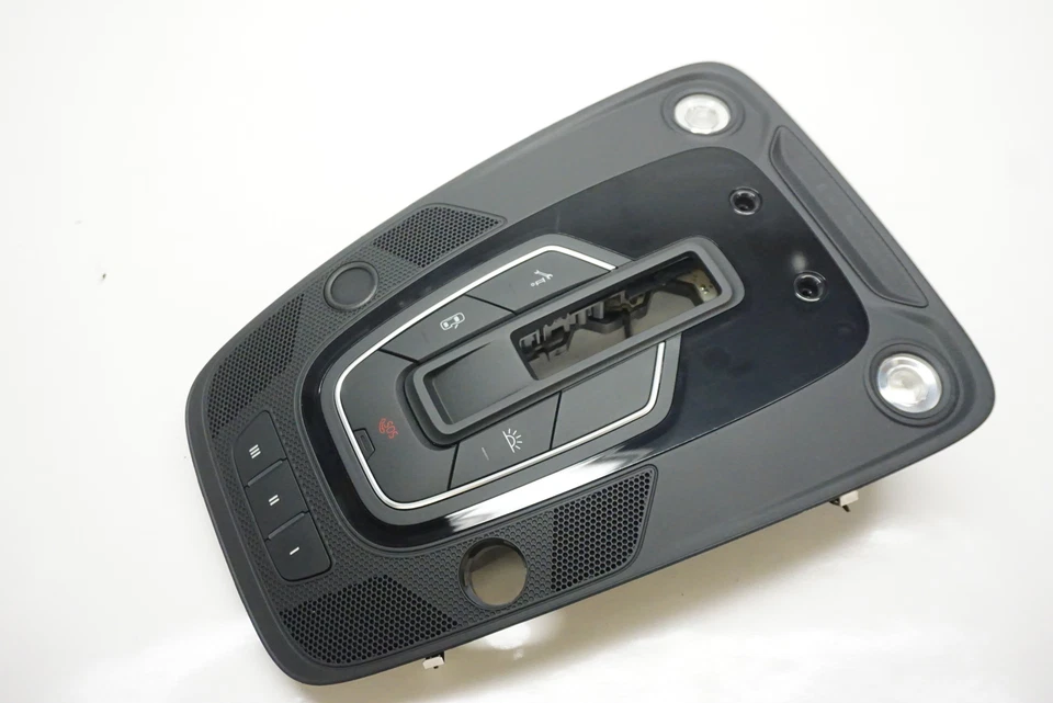 Переключатель Homelink для переднего купольного фонаря Audi A4 2017–2019 годов выпуска 8W0947135CJ - Изображение 4 из 4