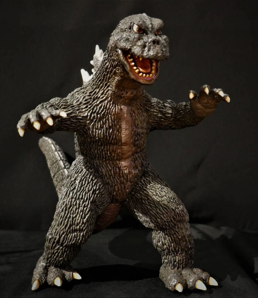 Resin Chef Team Ukeke Godzilla 1966 Resin Model Kit! MIB! - Image 2 of 2