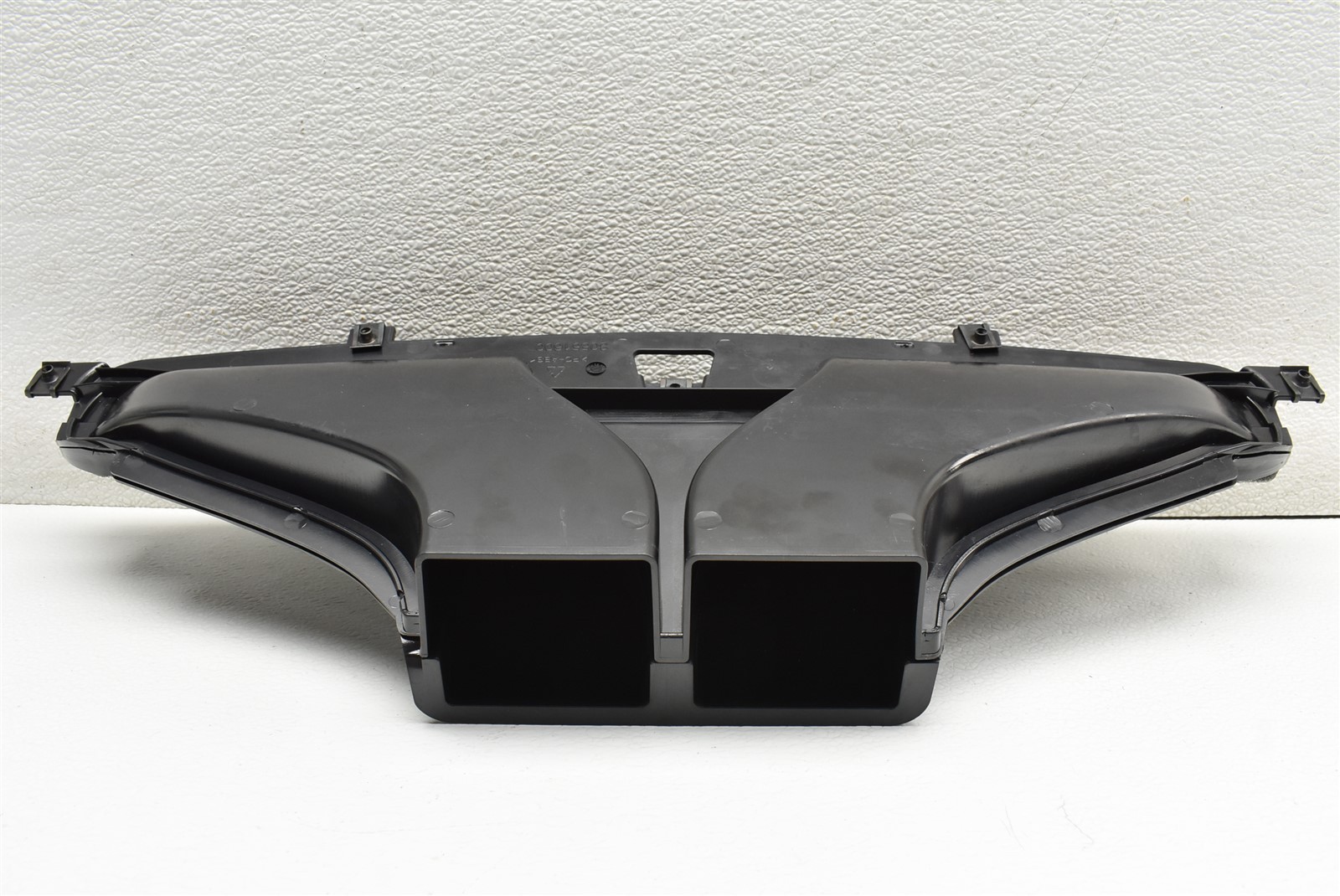 2010 Ferrari California Dash Intake Tube Diffuser Vent 80551600 